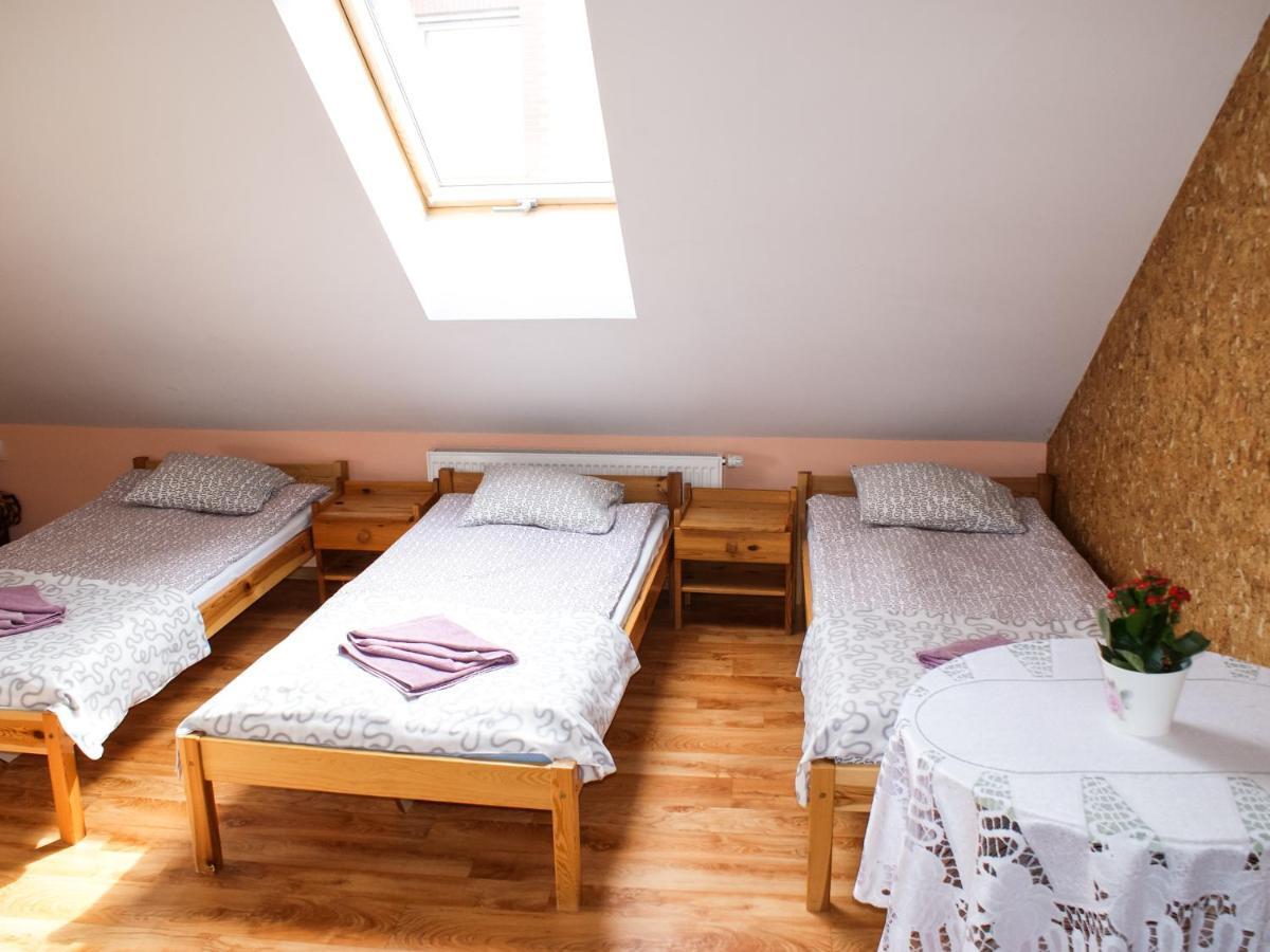 Gosciniec Pod Debem Villa Wilimy Esterno foto